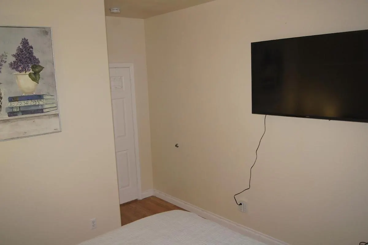 Single Story Beautiful Home Las Vegas 0*,