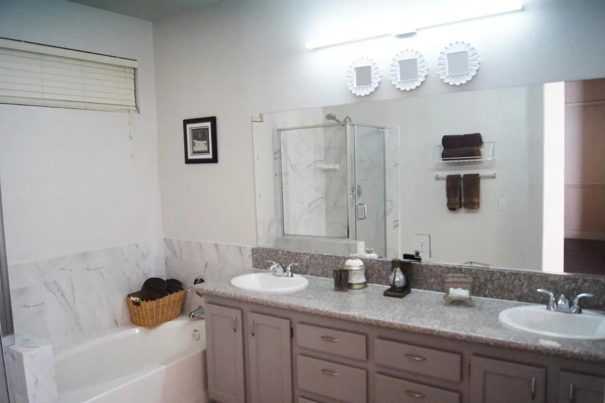 Single Story Beautiful Home Las Vegas Semesterbostad