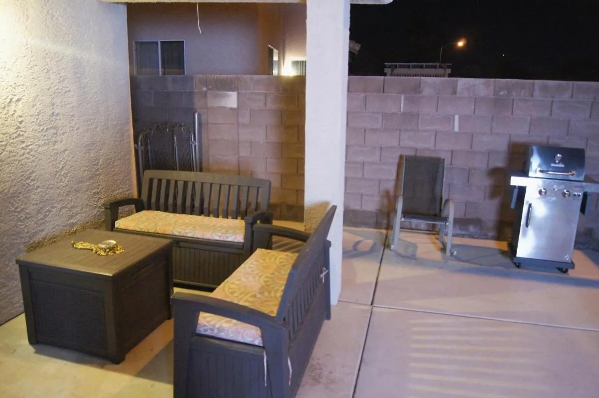 בית נופש לאס וגאס Single Story Beautiful Home ארצות הברית