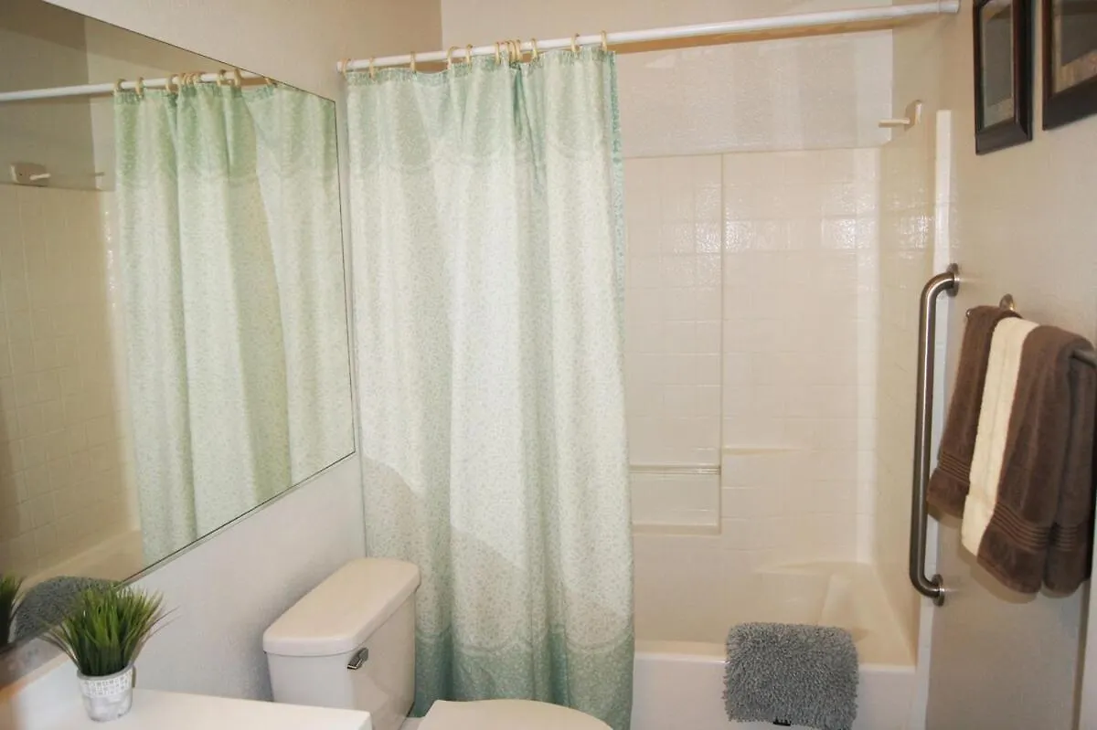 Single Story Beautiful Home 拉斯维加斯